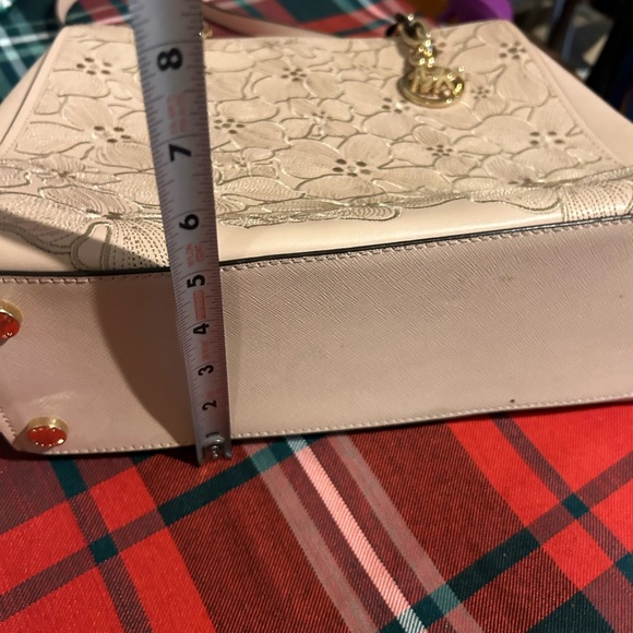 Beautiful Blush Pink Michael Kors Tote - Picture 7 of 12